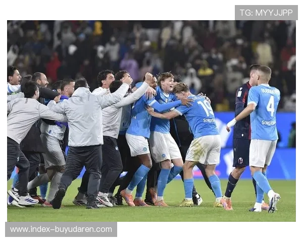 意大利每年举行60万场足球正式比赛,平均每54秒一场 意大利每年举行60万场足球正式比赛,平均每54秒一场