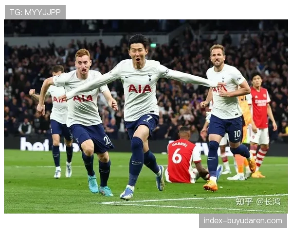 评论：欧冠资格争夺白热化，法兰克福的赛程劣势成为最大变数